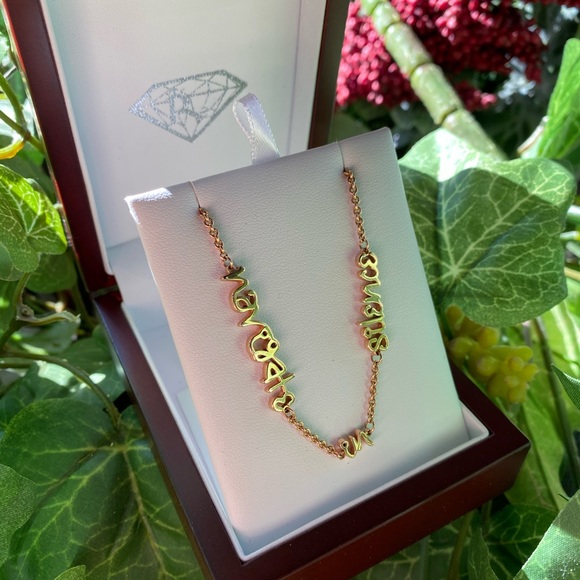 ONE-OF-A-KIND 18kt Rose Gold Necklace - Picture 3 of 6